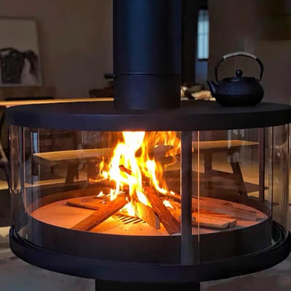 Cheminée intérieure moderne à bois